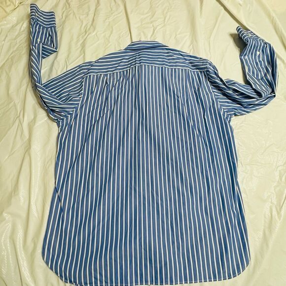 J. Crew Blue and White 100’s 2 Ply Cotton Button Down Shirt Size Medium - Picture 4 of 7